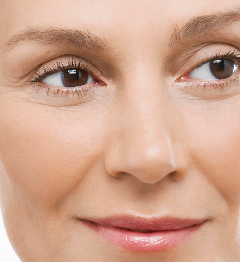 Southern Face and Body lady facing the camera close up of her face with smooth skin