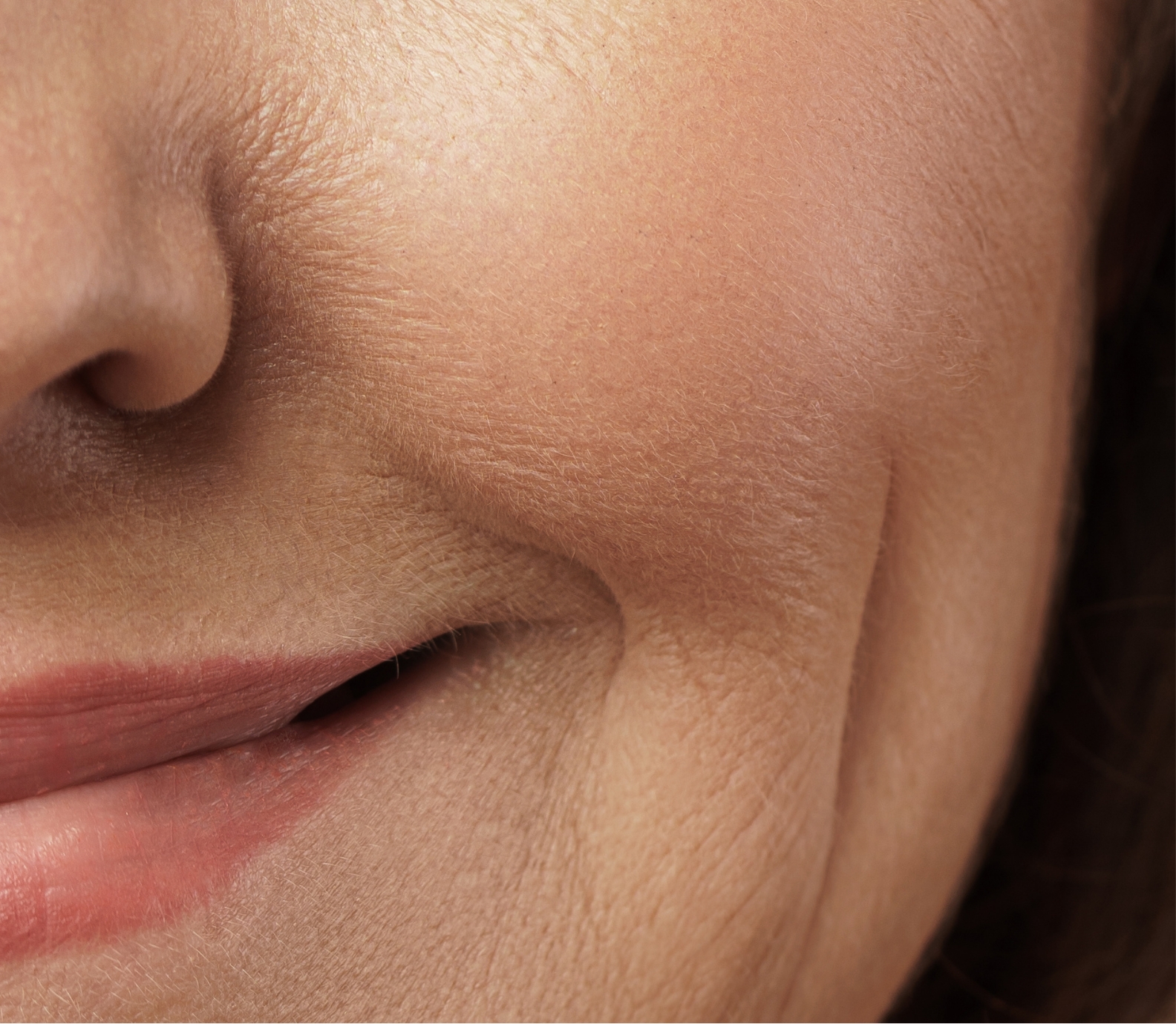 Southern Face and Body lady facing the camera close up of her face with smooth skin