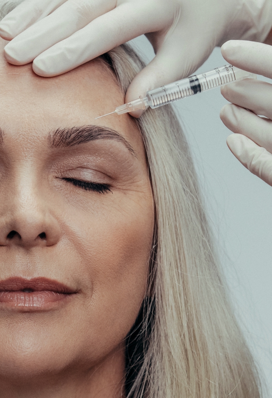 Southern Face & Body lady getting an injectible